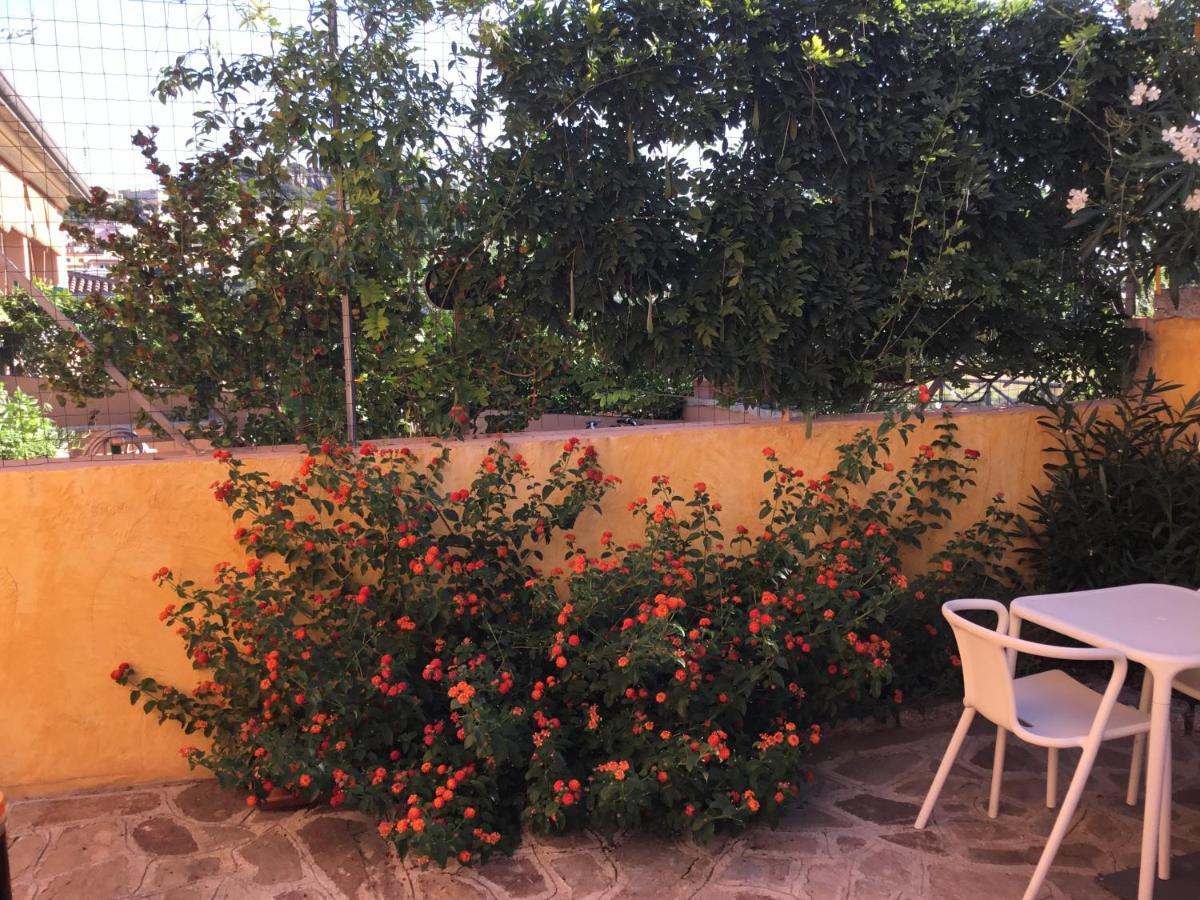 B&B Levante Posada Exterior foto